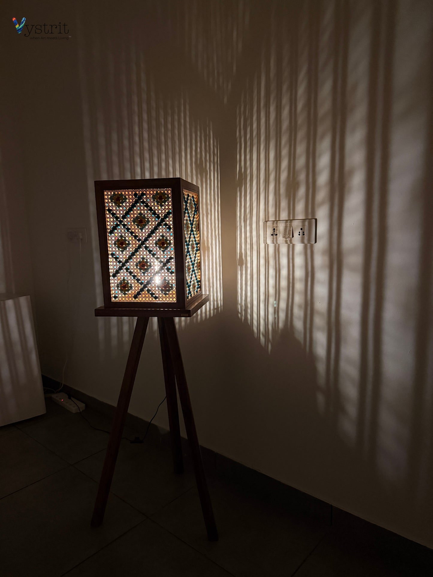Tripod Teakwood Floor Lamp with Art