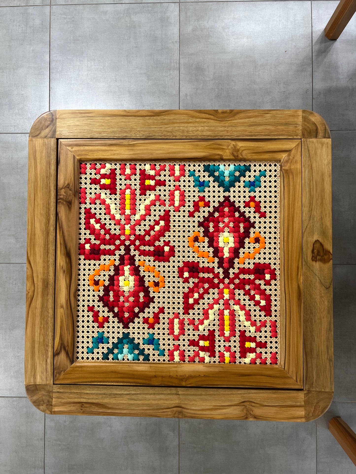 2 seater Dining / Coffee Table with Replaceable Art 30 inch x30 inch