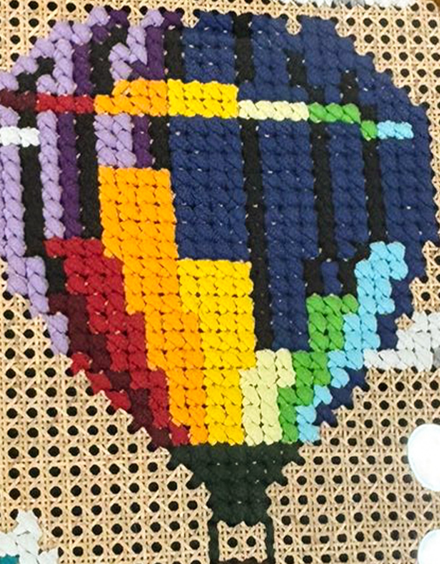 Oval Coffee Table with Art 18 inches