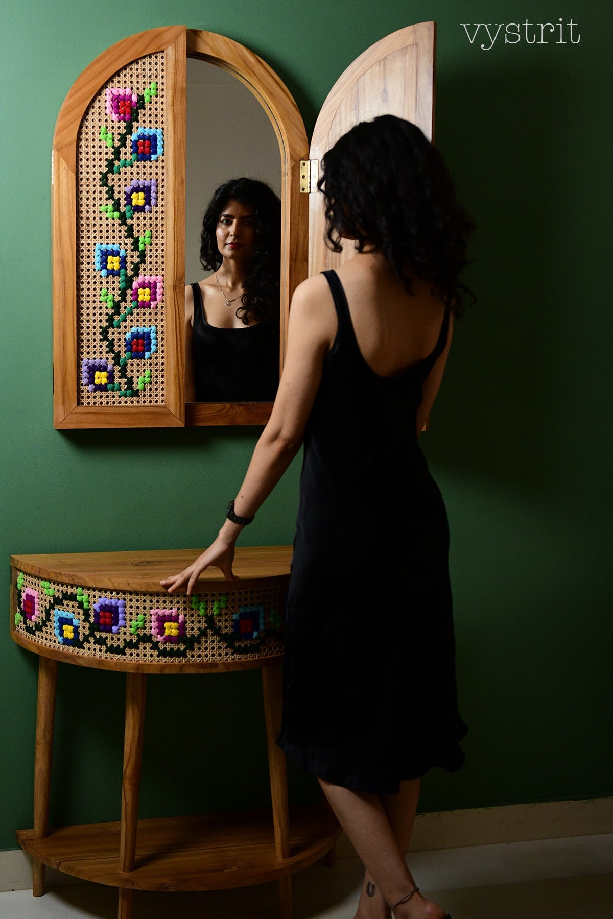 Reflections & Frames