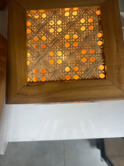 Teak Wood Cube Lamp 7"