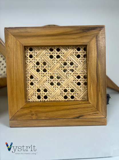 Teak Wood Cube Lamp 7"