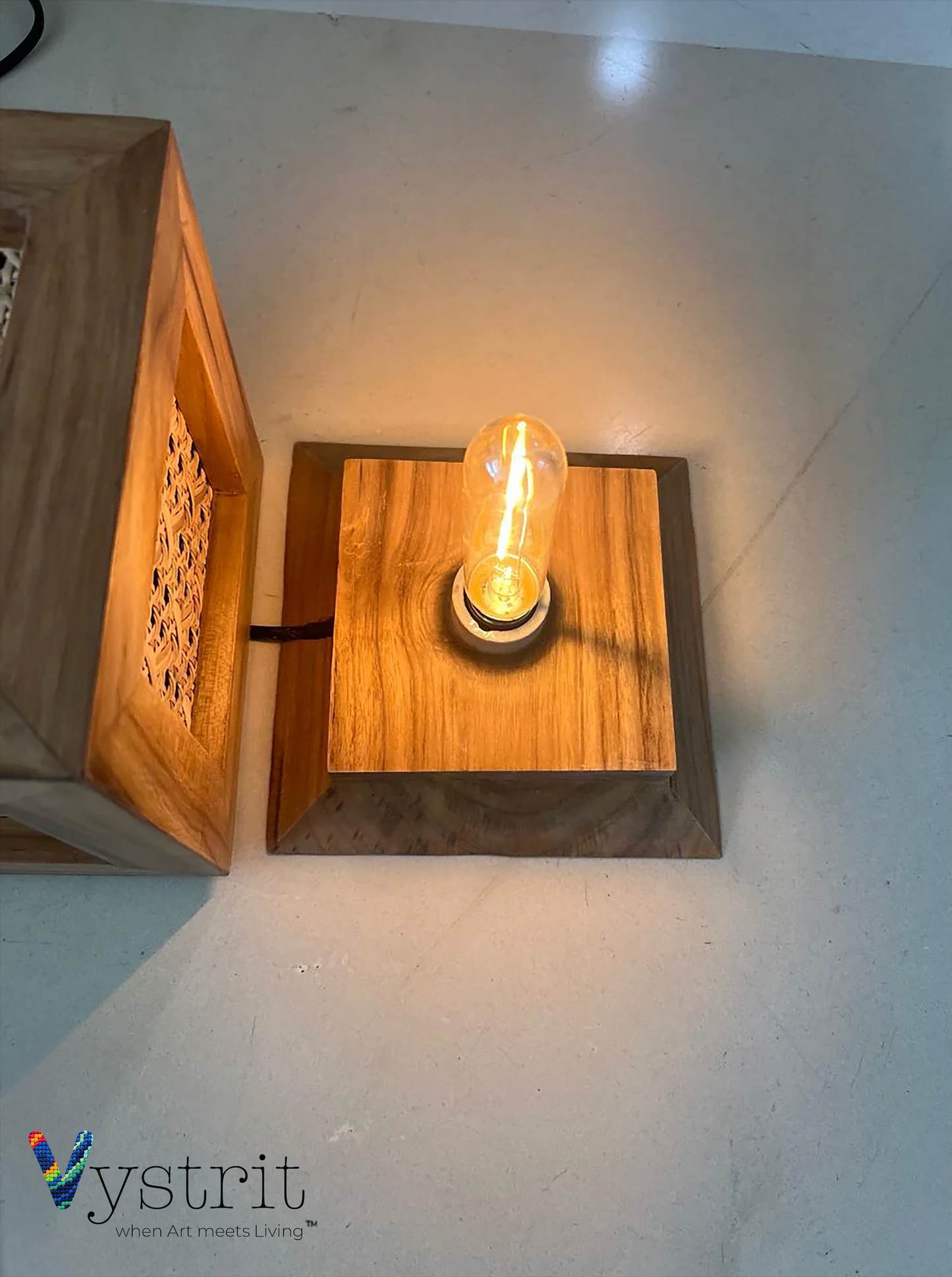 Teak Wood Cube Lamp 7"