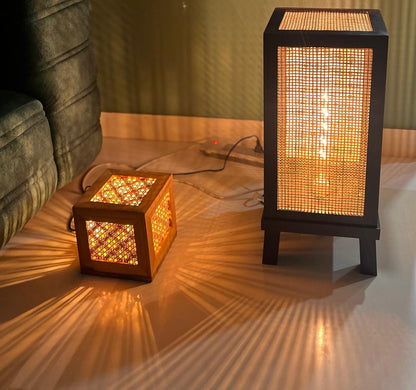 Teak Wood Cube Lamp 7"